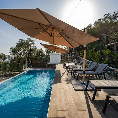 - 2 Vista Mare E Piscina Rapallo