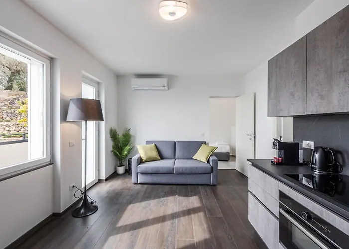 Апартаменты - 2 Vista Mare E Piscina *