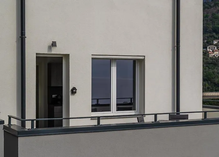 - 2 Vista Mare E Piscina *