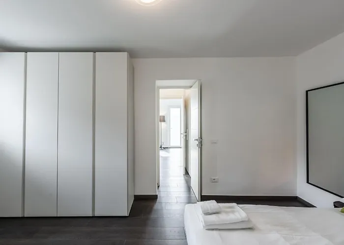 - 2 Vista Mare E Piscina * Rapallo