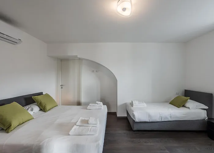 - 2 Vista Mare E Piscina *