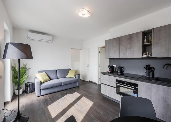 Апартаменты - 2 Vista Mare E Piscina *